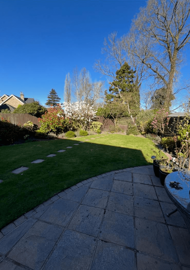 Garden services in Droylsden